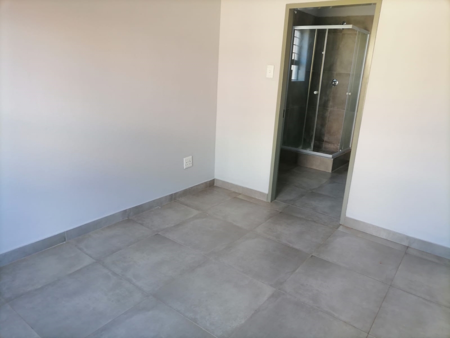 To Let 3 Bedroom Property for Rent in Waterval East North West